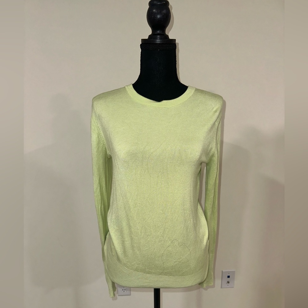 Scoop neck sweater